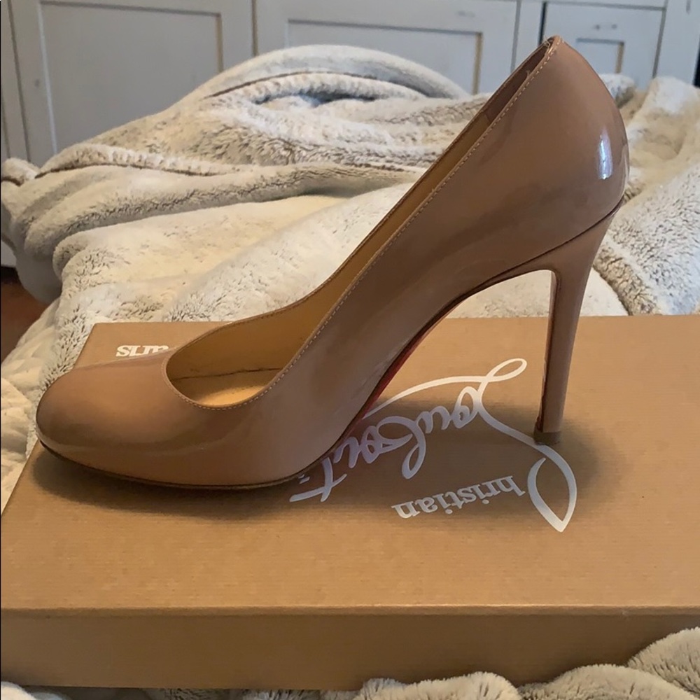 Christian Louboutin Simple Nude Pump